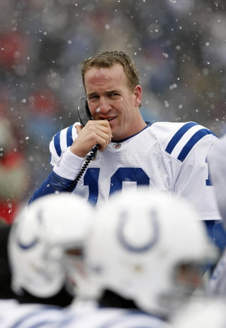 Illustration for article titled Cold Weather Football Is The Best: Answering All Your Questions About Today's 20° Below Freezing AFC Divisional Game